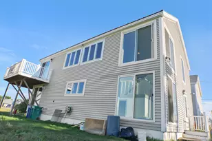 16 Bruce St, Hampton, NH 03842 - Photo 49
