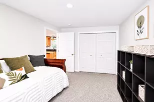 3 Sioux Ave, Nashua, NH 03063 - Photo 13