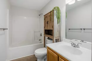 777 Middle Rd, Portsmouth, NH 03801 - Photo 25