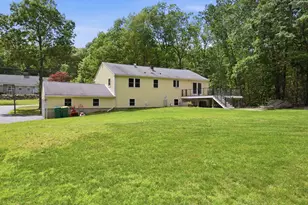 3 Ridgewood Dr, Kingston, NH 03848 - Photo 5