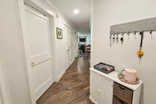2075 Lafayette Rd, Portsmouth, NH 03801 - Photo 7