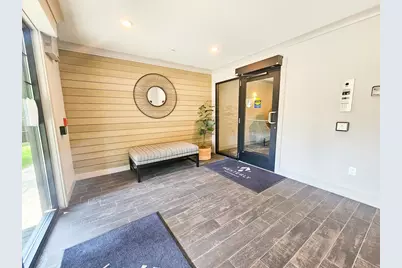 2075 Lafayette Road #24, Portsmouth, NH 03801 - Photo 3
