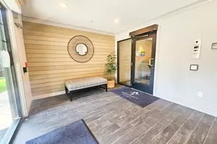 2075 Lafayette Rd, Portsmouth, NH 03801 - Photo 3