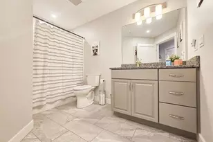 2075 Lafayette Rd, Portsmouth, NH 03801 - Photo 33