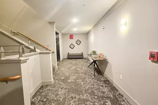 2075 Lafayette Rd, Portsmouth, NH 03801 - Photo 5