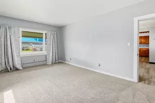 87 Colby St, Colebrook, NH 03576 - Photo 11