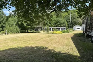 10 Rodimon Ln, Piermont, NH 03779 - Photo 13