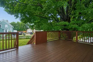 60 Avery St, Laconia, NH 03246 - Photo 31