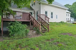 60 Avery St, Laconia, NH 03246 - Photo 31
