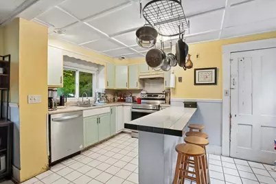 60 Avery Street, Laconia, NH 03246 - Photo 3
