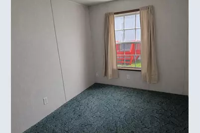 19 Hilltop Manor Mobile Home Park, Littleton, NH 03561 - Photo 15