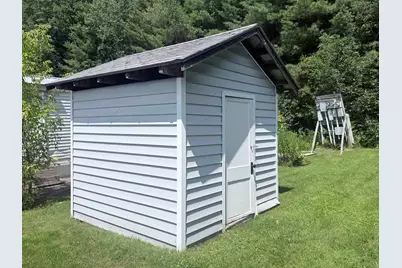 19 Hilltop Manor Mobile Home Park, Littleton, NH 03561 - Photo 5