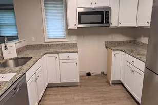 15 Bennett St, Nashua, NH 03064 - Photo 13