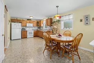 68 Barbara Ln, Hudson, NH 03051 - Photo 5