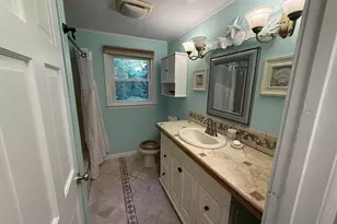 17 Power St, Raymond, NH 03077 - Photo 9