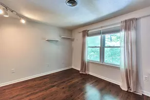 50 Edward J Roy Dr, Manchester, NH 03104 - Photo 31