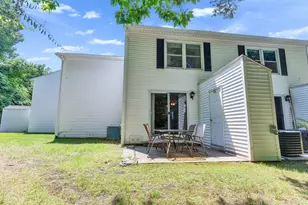 50 Edward J Roy Dr, Manchester, NH 03104 - Photo 49