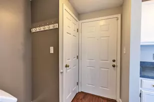 50 Edward J Roy Dr, Manchester, NH 03104 - Photo 43