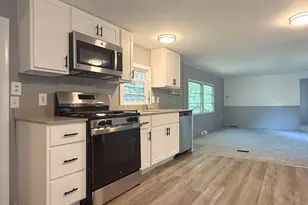 9 Corliss Hill Rd, Meredith, NH 03253 - Photo 3