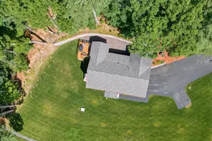 19 Michael Ave, Nashua, NH 03063 - Photo 31