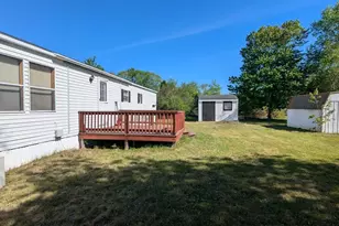 32 Skyline Dr, Rochester, NH 03867 - Photo 13