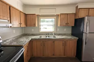 32 Skyline Dr, Rochester, NH 03867 - Photo 5