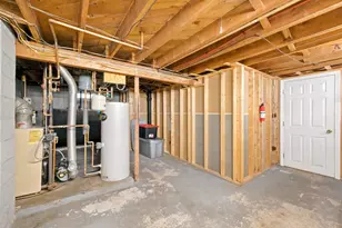 518 Central St, Manchester, NH 03103 - Photo 41