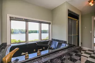 179 Spur Rd, Dover, NH 03820 - Photo 13
