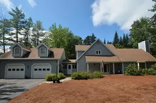 19 Walton Heath Dr, Grantham, NH 03753 - Photo 3