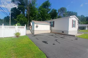 3 Daniels Dr, Enfield, NH 03748 - Photo 1