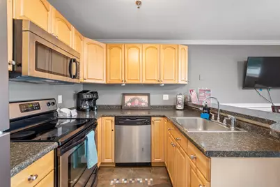 131 Lake Street #220, Gilford, NH 03249 - Photo 5