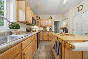 43 Emerson Rd, Chester, NH 03036 - Photo 11