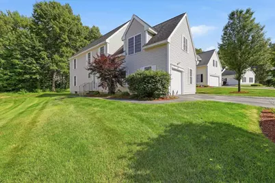 161 Forest Hill Way #43, Manchester, NH 03109 - Photo 3