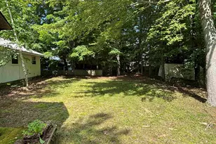 22 Crow Hill St, Northumberland, NH 03582 - Photo 3