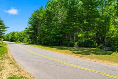36 Old County Road, Plaistow, NH 03865 - Photo 19