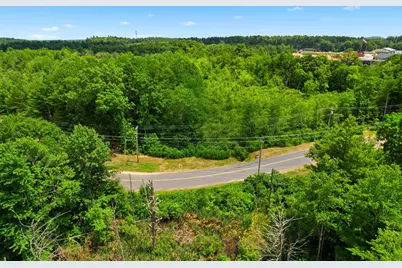 36 Old County Road, Plaistow, NH 03865 - Photo 11