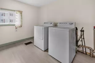 148 Parker St, Manchester, NH 03102 - Photo 23