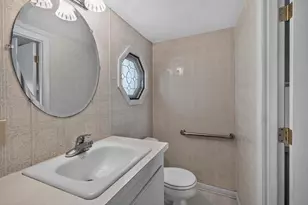 148 Parker St, Manchester, NH 03102 - Photo 27