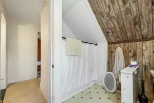 110 Spring St, Laconia, NH 03246 - Photo 17