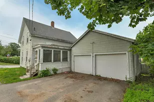 110 Spring St, Laconia, NH 03246 - Photo 33