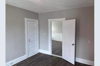269  Cedar Street, Manchester, NH 03103 - Photo 17