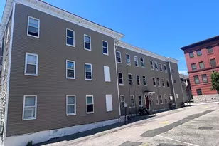 269 Cedar St, Manchester, NH 03103 - Photo 3