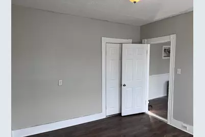 269  Cedar Street, Manchester, NH 03103 - Photo 7