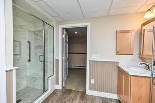 366 Blevens Dr, Manchester, NH 03104 - Photo 33