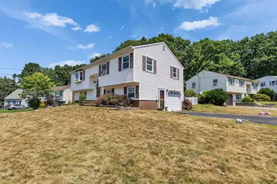 366 Blevens Drive, Manchester, NH 03104 - Photo 7