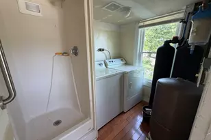6 Milford St, Amherst, NH 03031 - Photo 5