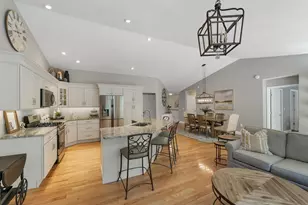 18 Weymouth Ct, Hudson, NH 03051 - Photo 11