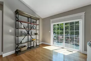 18 Weymouth Ct, Hudson, NH 03051 - Photo 9