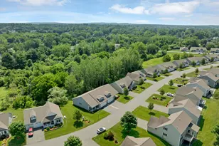 18 Weymouth Ct, Hudson, NH 03051 - Photo 51