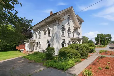 386 Pembroke Street, Pembroke, NH 03275 - Photo 1
